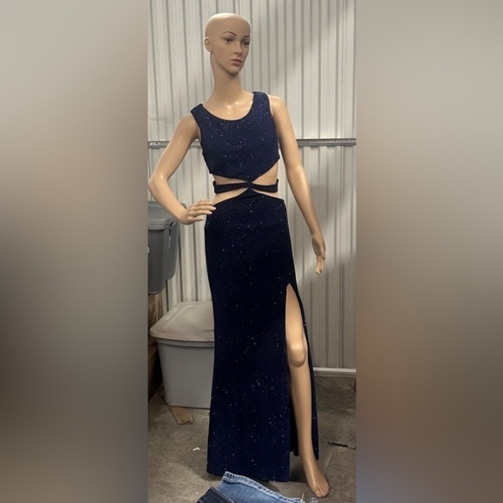 Jodi Kristopher Dark Blue Shimmering Formal Party Dress